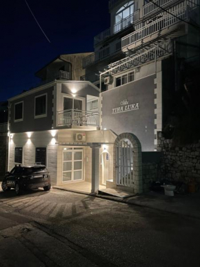 Villa Tiha luka, Neum